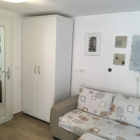 Neda * Umag